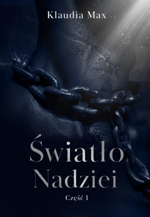 Światło nadziei cz.1, Klaudia Max