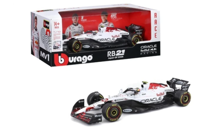 Formula (With Helmet & Plastic Stand) 1:18