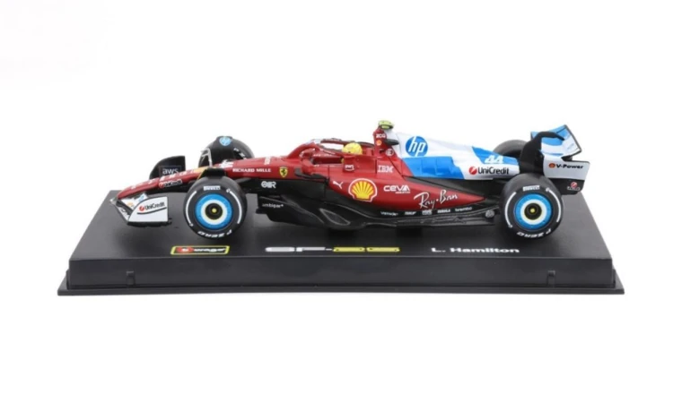 Ferrari Formula (With Helmet&Plastic Stand) 1:43