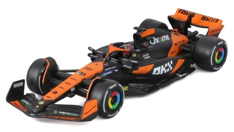 Mclaren F1 Mcl38 (With Helmet) (Miam Gp) 1:43
