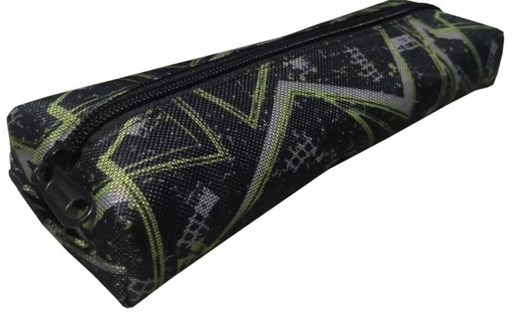 Piórnik szkolny NS02 matrix, 7R